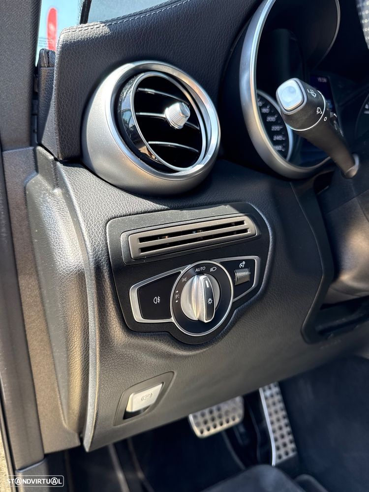 Mercedes-Benz GLC 300 e 4Matic - 12