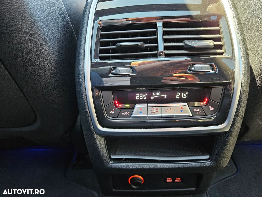 BMW X5 M M60i xDrive AT MHEV - 25