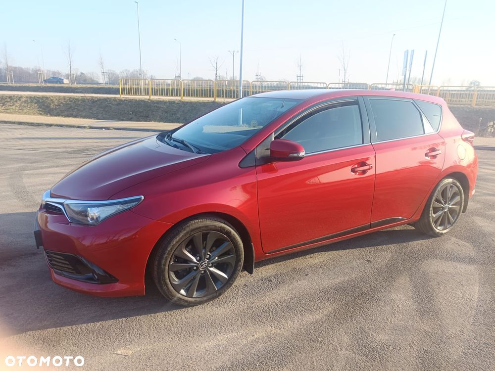 Toyota Auris 1.6 Valvematic Edition - 6