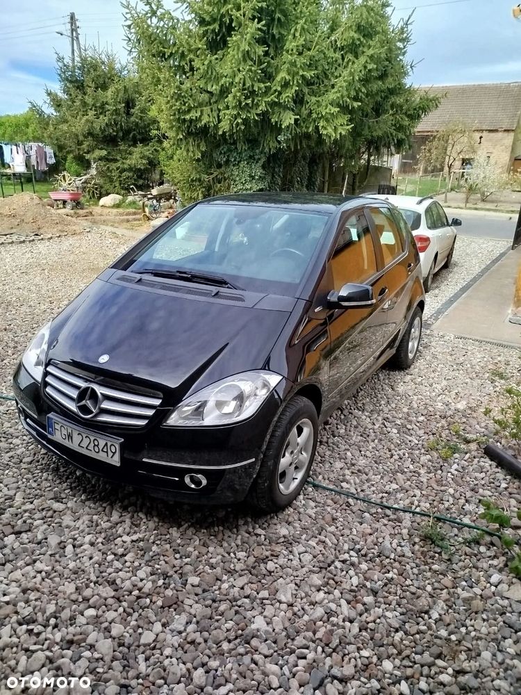 Mercedes-Benz Klasa A 170 BlueEFFICIENCY Avantgarde - 2