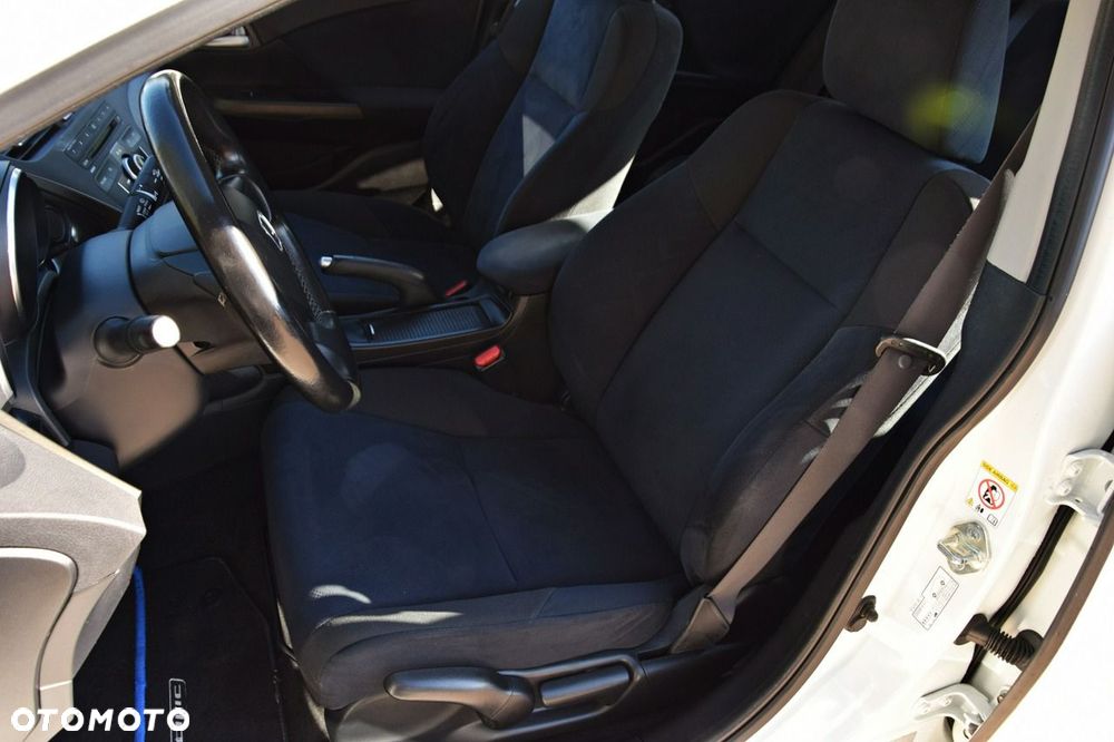 Honda Civic 1.4 i-VTEC Elegance - 29