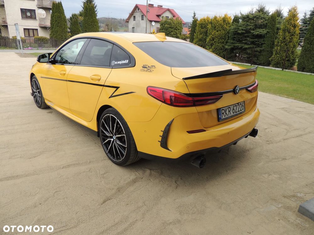 BMW Seria 2 220d xDrive - 10