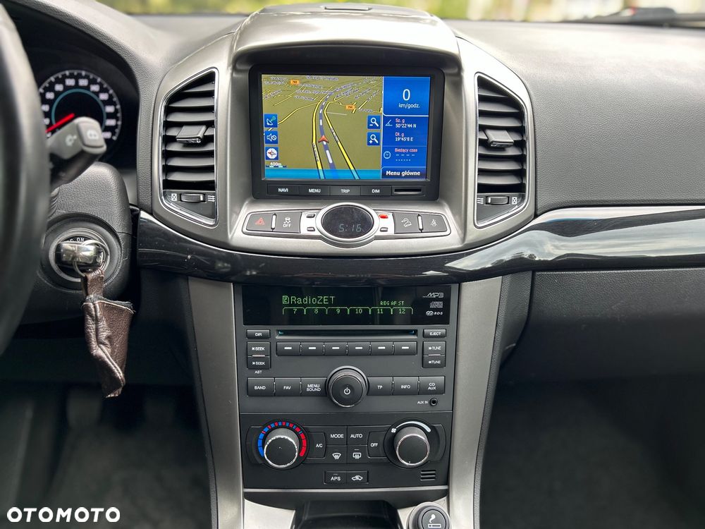 Chevrolet Captiva 2.4 2WD LT - 18