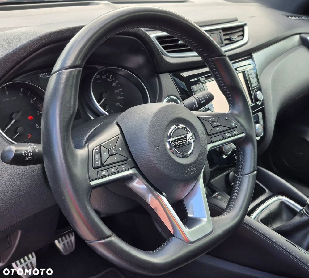 Nissan Qashqai 1.6 DIG-T Tekna+ - 10