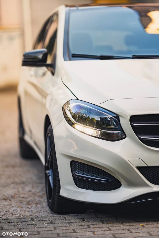 Mercedes-Benz Klasa B 250 4Matic 7G-DCT Urban - 11
