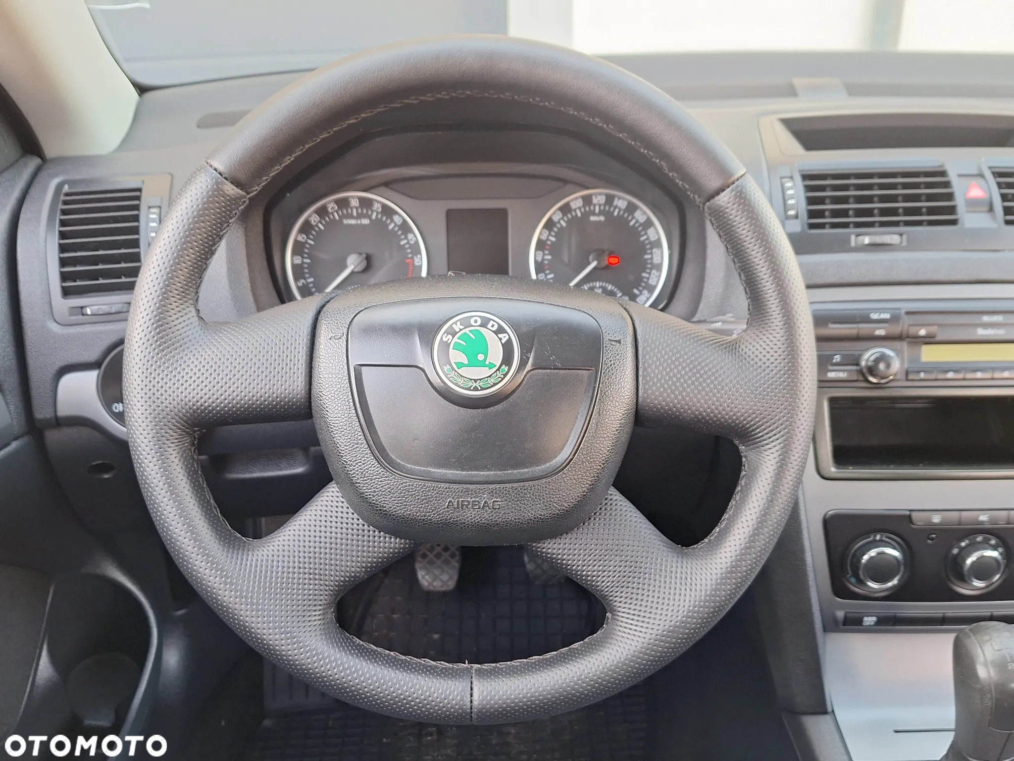 Skoda Octavia 1.6 TDI Ambiente - 28