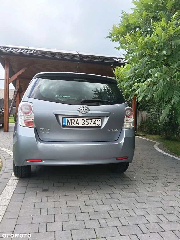 Toyota Verso 2.2 D-CAT Prestige - 4