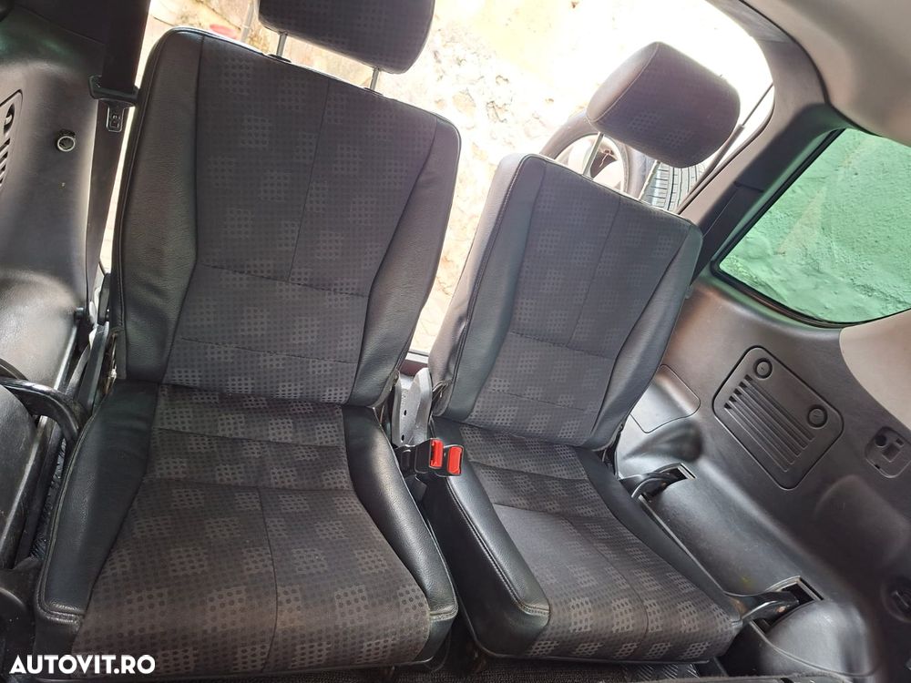 Mercedes-Benz ML - 7