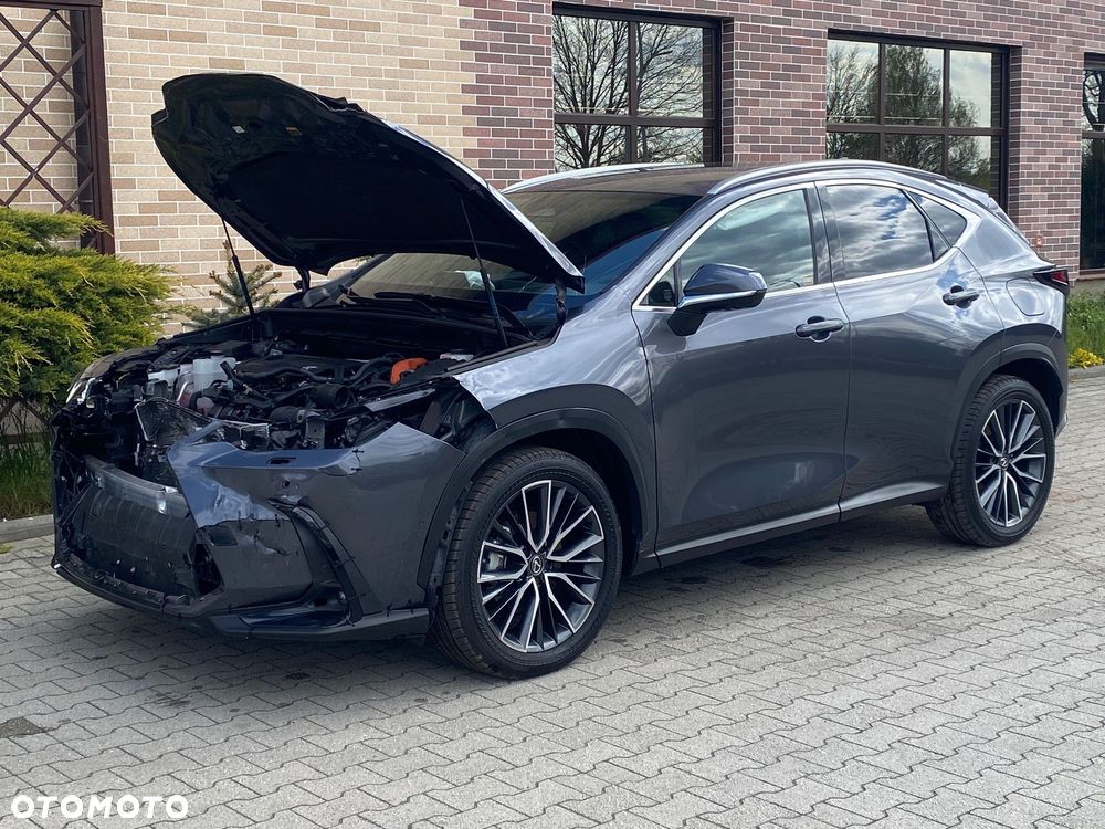 Lexus NX 350h Omotenashi AWD - 4