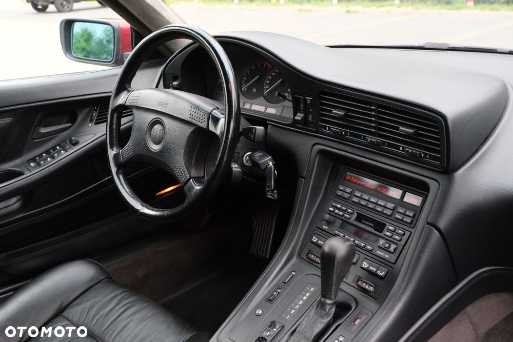 BMW Seria 8 - 16