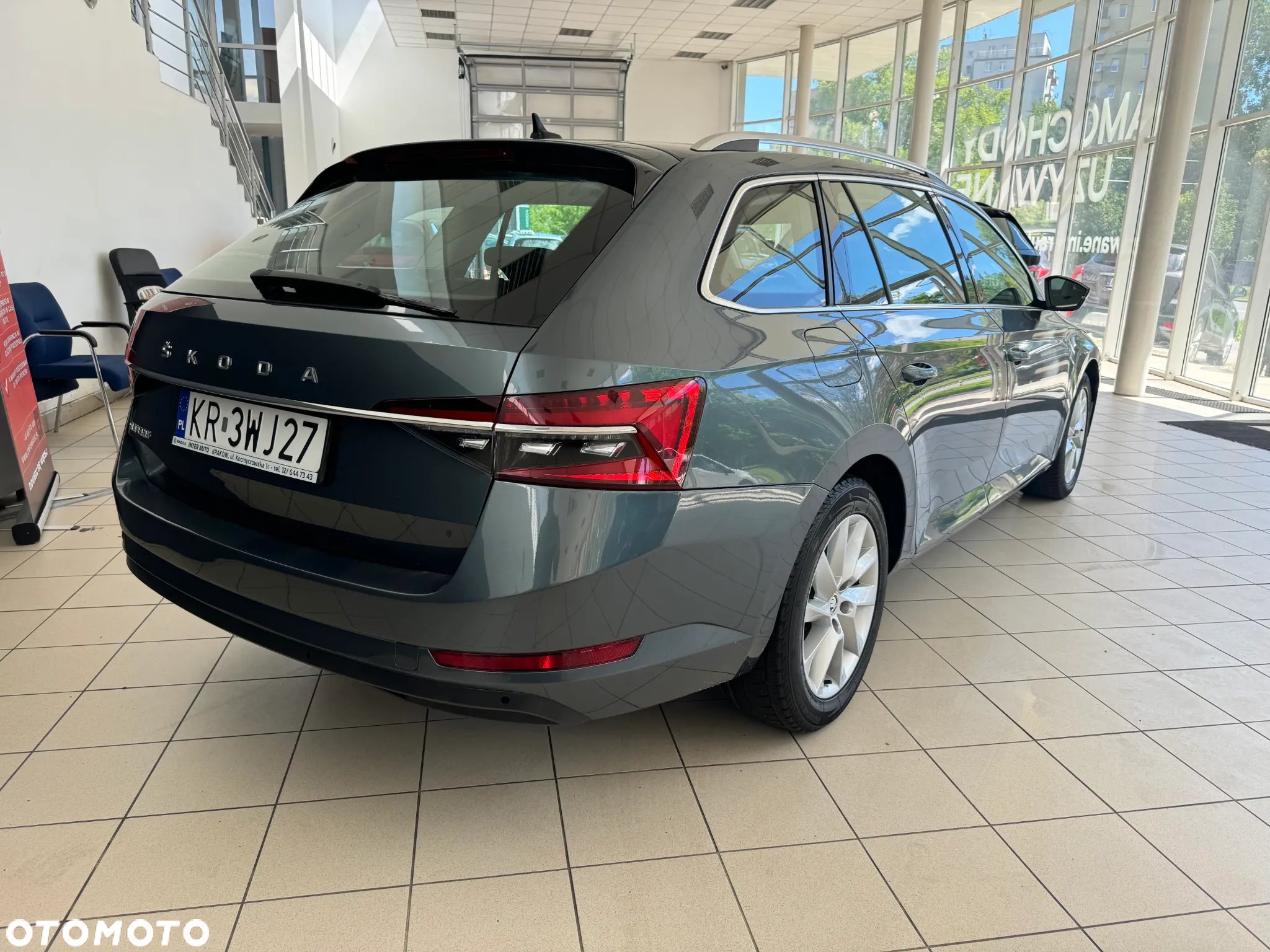 Skoda Superb 1.5 TSI Ambition DSG - 7