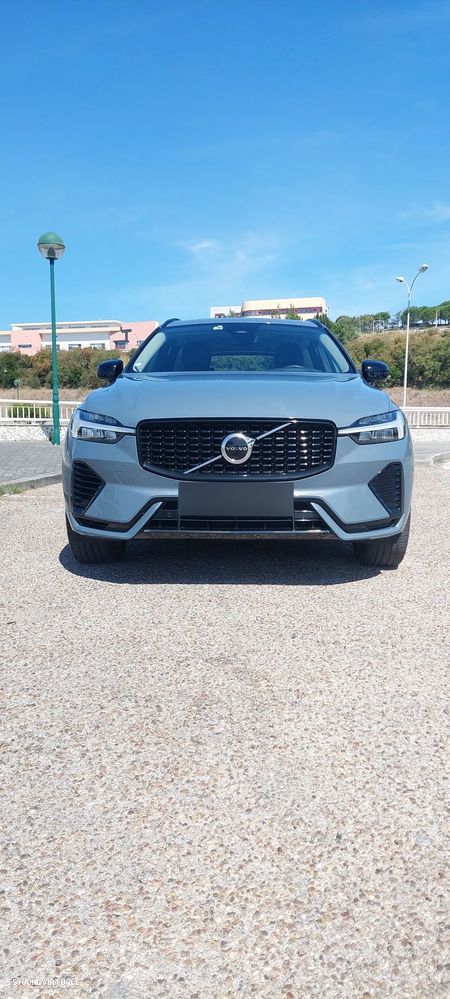 Volvo XC 60 2.0 T6 PHEV Plus Dark AWD - 1
