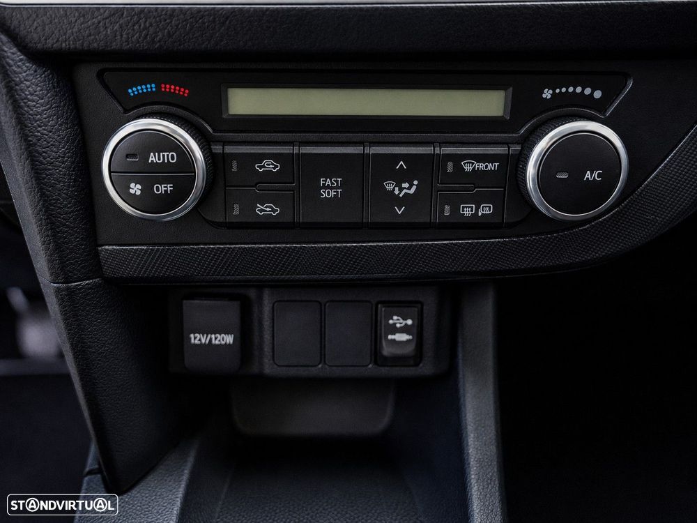 Toyota Auris Touring Sports 1.4 D-4D Comfort+Pack Sport - 11
