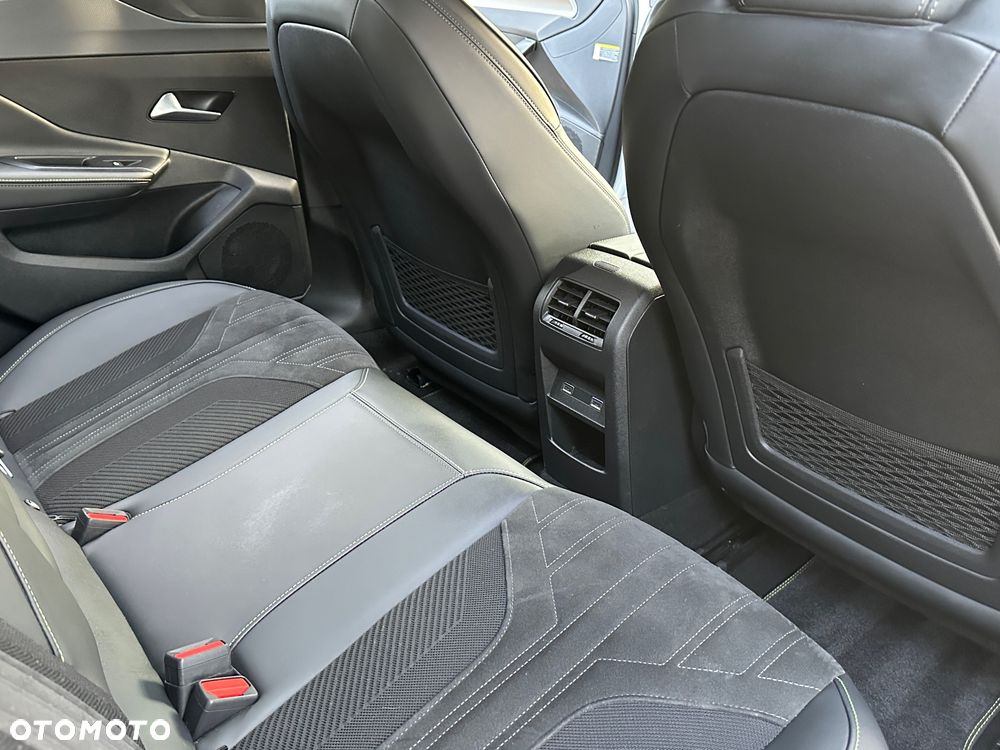 Peugeot 308 1.2 PureTech GT Pack S&S EAT8 - 35