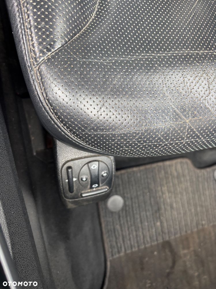 Mercedes-Benz GL 420 CDI - 22