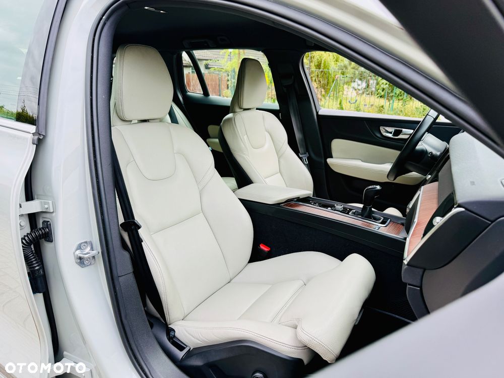 Volvo V60 D3 Summum - 13