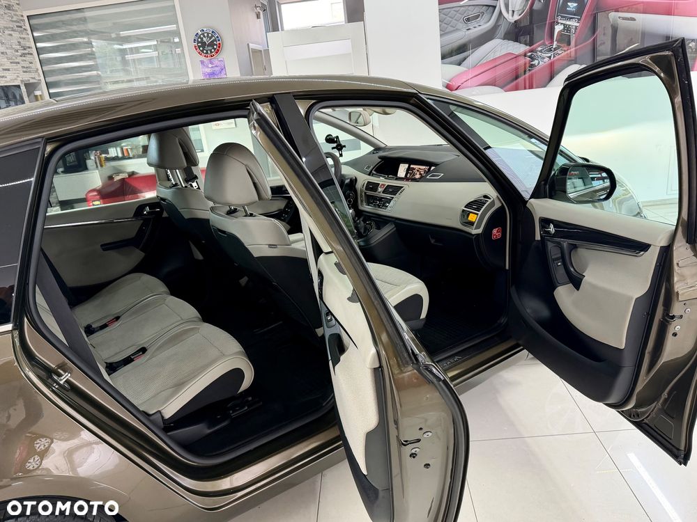 Citroën C4 Picasso - 6