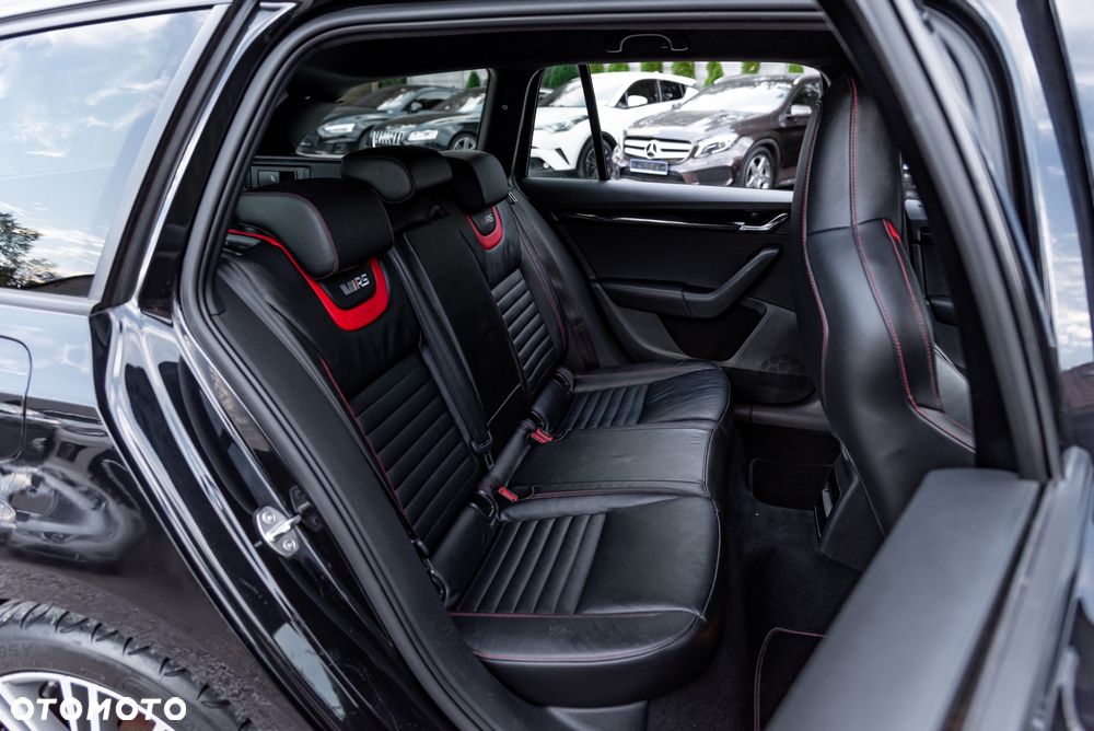 Skoda Octavia 2.0 TSI RS 230 - 22