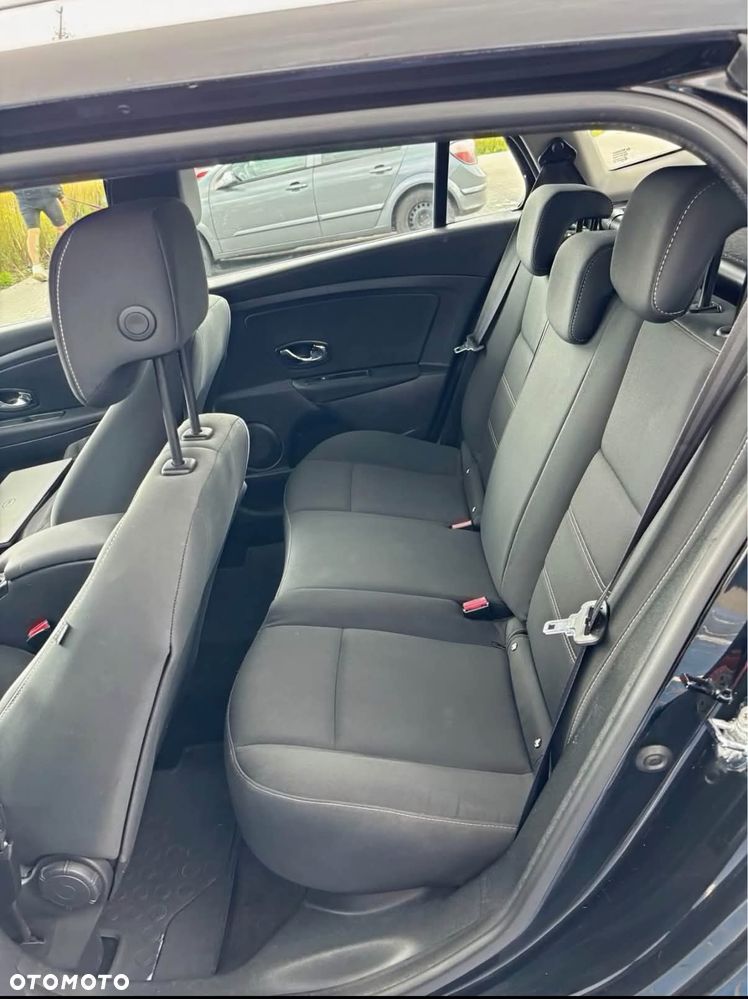 Renault Megane 1.5 dCi Limited - 8