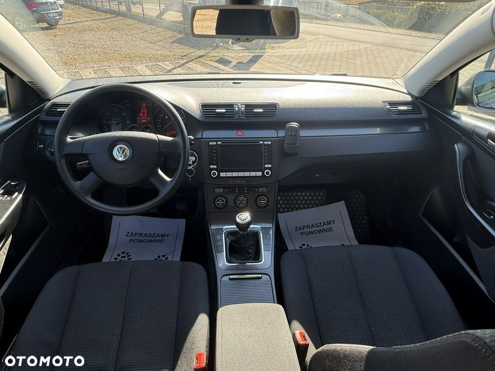 Volkswagen Passat - 5