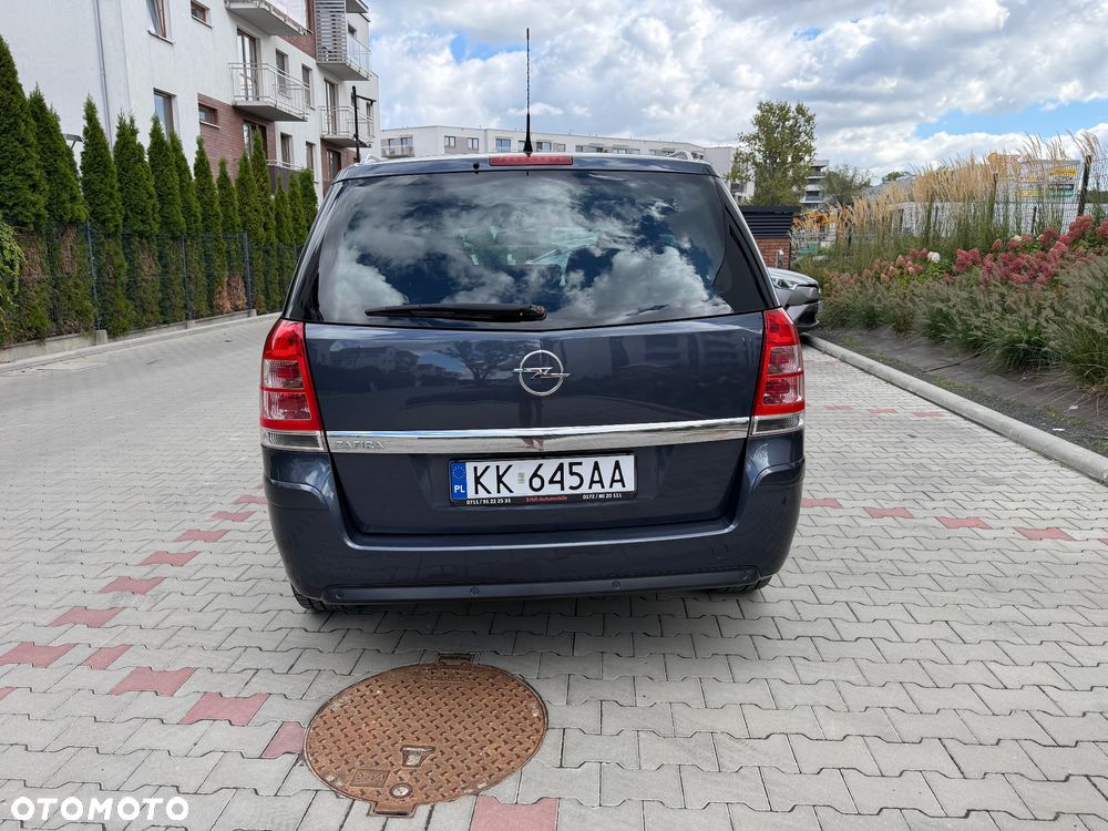 Opel Zafira - 5