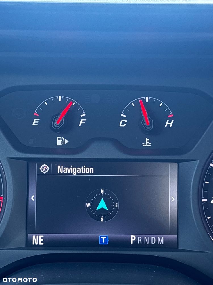 Chevrolet Camaro - 24