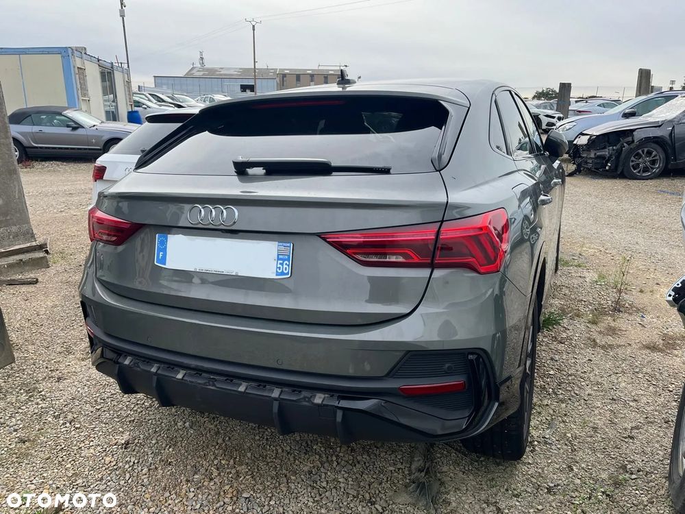 Audi Q3 35 TDI S-Line S tronic - 4