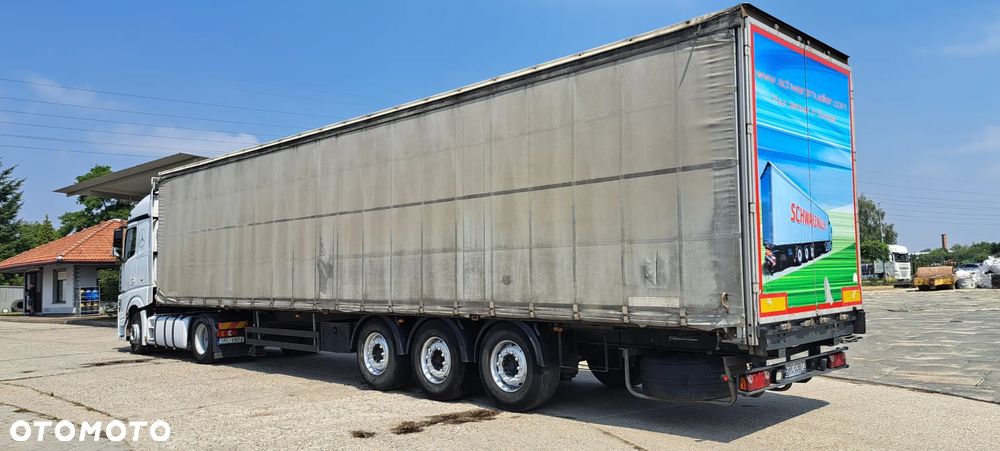 Mercedes-Benz Actros MP4 - 15