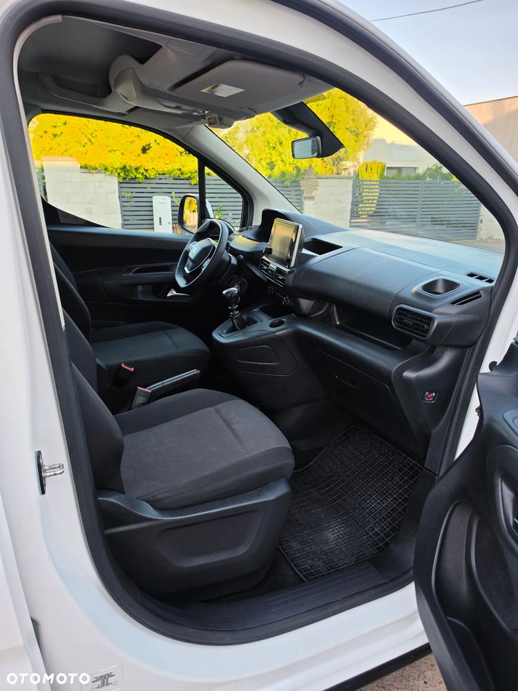 Peugeot Rifter 1.5 BlueHDI Active - 26