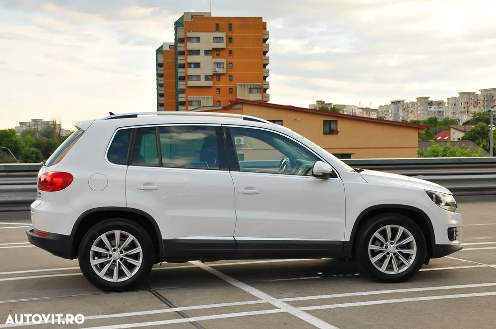 Volkswagen Tiguan 2.0 TDI SCR 4MOTION BlueMotion Technology Highline - 3