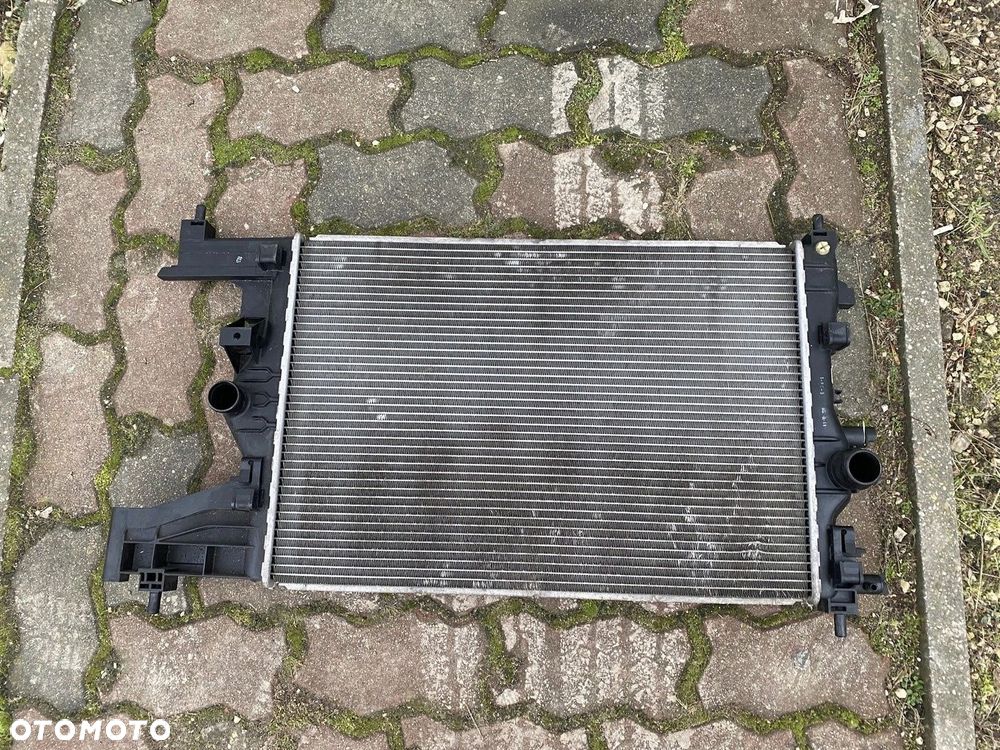 CHŁODNICA WODY OPEL ASTRA IV J 1,4 1,6 13281773 - 1