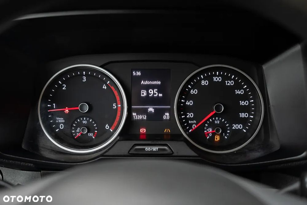 Volkswagen Crafter L4H3 blizniak - 27