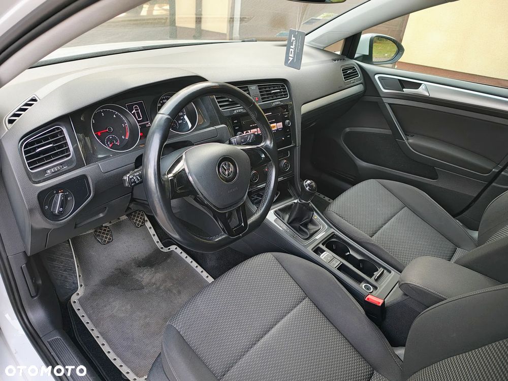 Volkswagen Golf 1.6 TDI BMT Trendline - 10