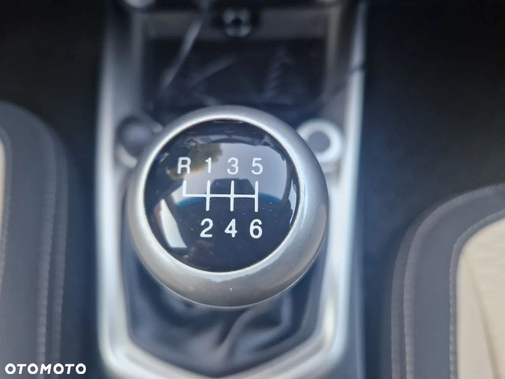 SsangYong/KGM Tivoli 1.6 D Amber - 28