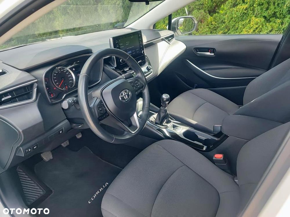 Toyota Corolla 1.5 Comfort - 19