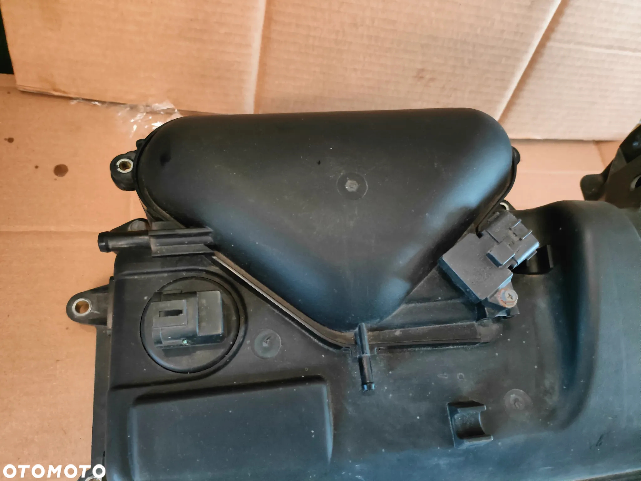 Nissan Micra k12 1.2B OBUDOWA FILTRA POWIETRZA - 4