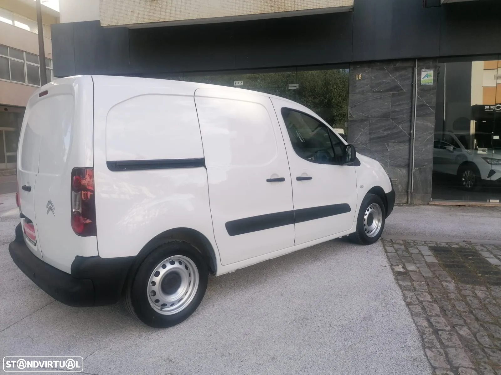 Citroën BERLINGO 1.6 HDI 100 CV 3 LUG - 18