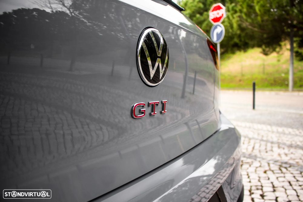 VW Golf 2.0 TSI GTI Clubsport DSG - 12