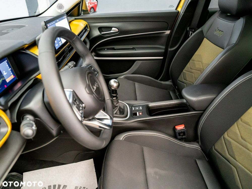 Jeep Avenger 1.2 GSE T3 Summit FWD - 25