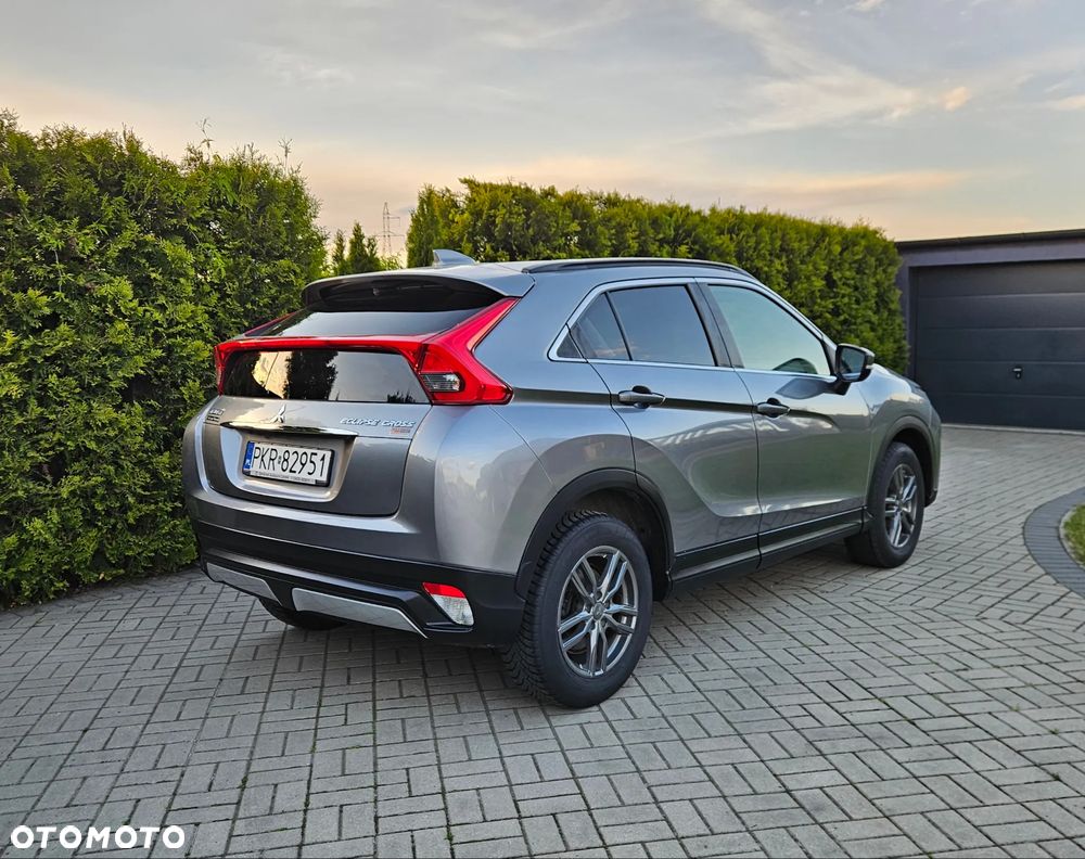 Mitsubishi Eclipse Cross 1.5 T-MIVEC (ClearTec) CVT 2WD Active - 14