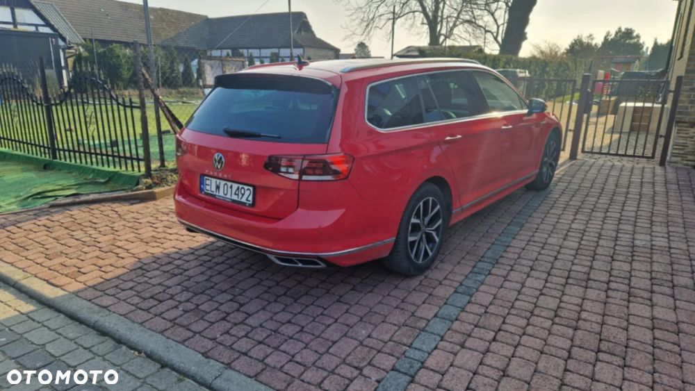 Volkswagen Passat 1.5 TSI EVO Elegance DSG - 4