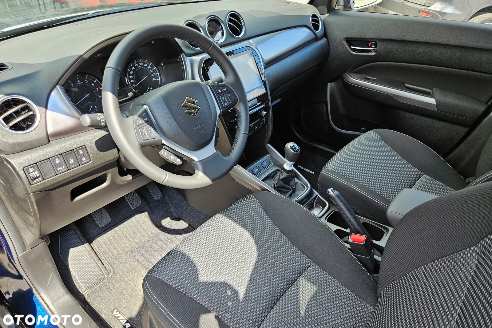 Suzuki Vitara 1.4 Boosterjet mHEV Premium Plus 4WD - 11