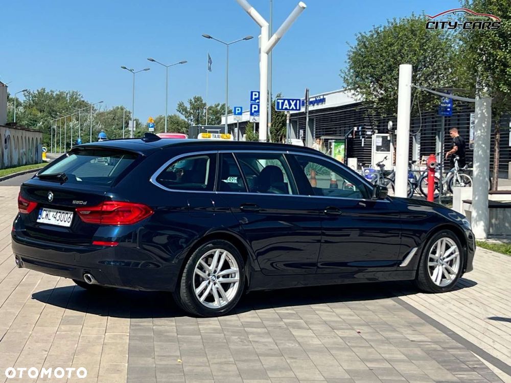 BMW Seria 5 - 33