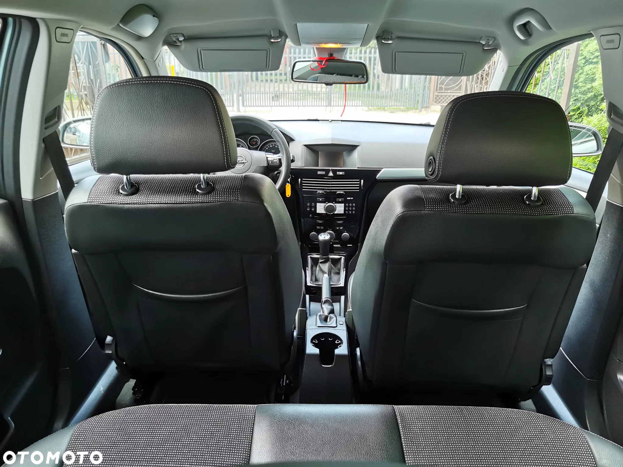 Opel Astra III 1.6 Cosmo - 12