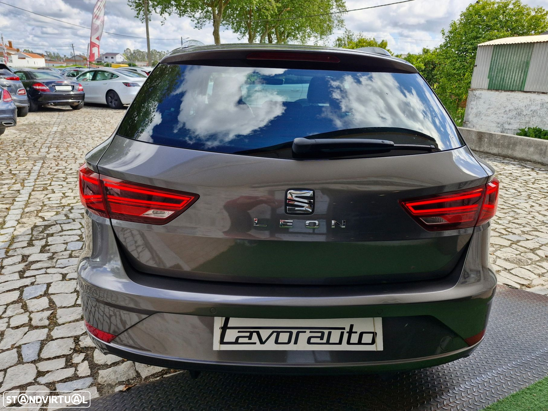 SEAT Leon ST 1.6 TDI Xcellence S/S - 8