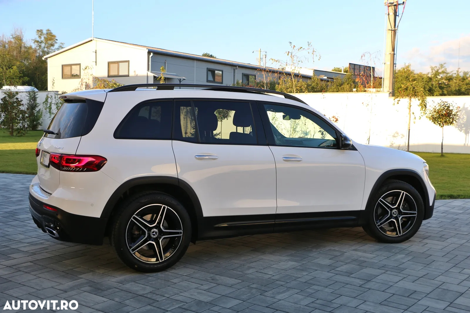 Mercedes-Benz GLB 250 4Matic 8G-DCT AMG Line Advanced Plus - 28