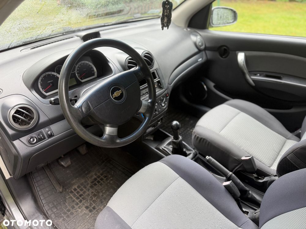 Chevrolet Aveo 1.2 16V Base (air4) - 5