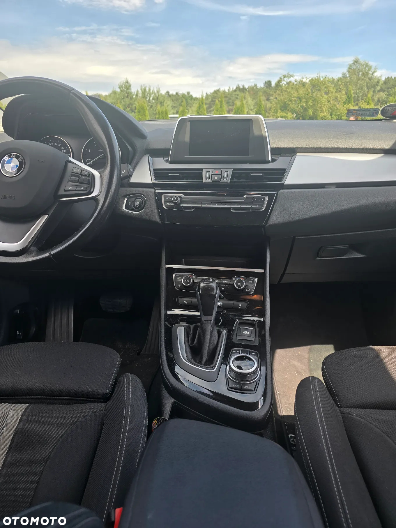 BMW Seria 2 218d GT - 11