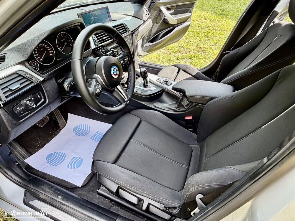 BMW 320 d Auto Pack M - 15