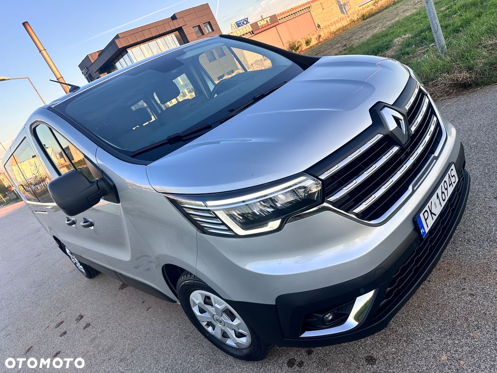 Renault Trafic - 1